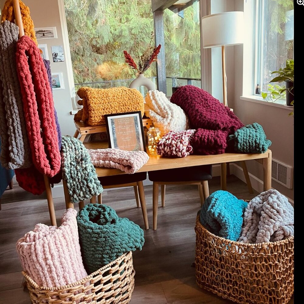 Custom Order for Handmade Chunky Knit Blankets